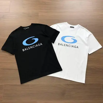 ¥~92 BAL⭐⭐CIAGA T-SHIRT 04271651