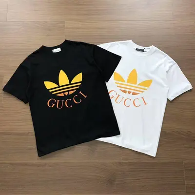 ¥~92 AD⭐DAS GU⭐CI T-SHIRT 04271551