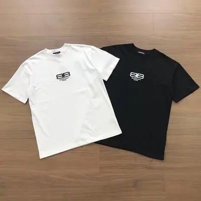 ￥~105 BAL⭐⭐CIAGA T-SHIRT 04301552