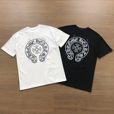 ￥~92 CHROM⭐ HE⭐RTS T-SHIRT 04300751