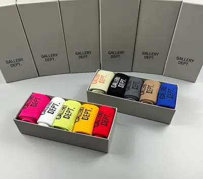 ¥~ 65 GALLERY DEPT SOCKS 08012451