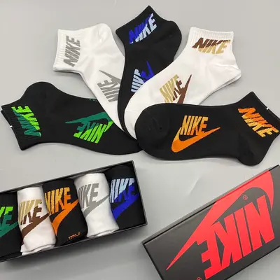 ¥~65 N⭐K⭐ SOCKS 05310951