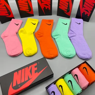 ¥~68 N⭐K⭐ SOCKS 05310251