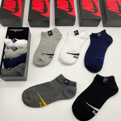 ¥~65 N⭐K⭐ SOCKS 05311451