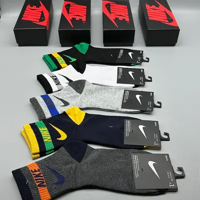 ¥~68 N⭐K⭐ SOCKS 05310851