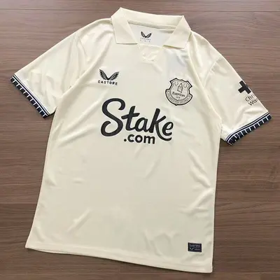 ￥~75 FOOTBALL T-SHIRT 08015951