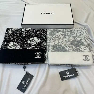 ￥~178 CH⭐NEL CAP SCARF 08094052