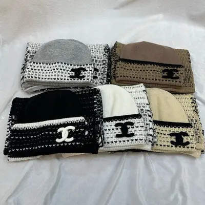 ¥~178 CH⭐NEL CAP SCARF 08090651