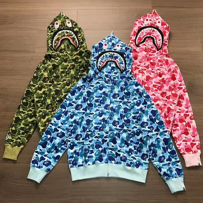 ¥~258 BAPE HOODIE 08190552