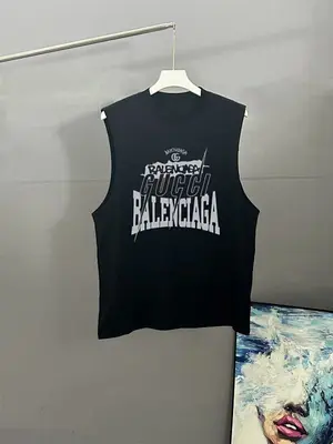 ¥~85 GU⭐CI VEST 08212453