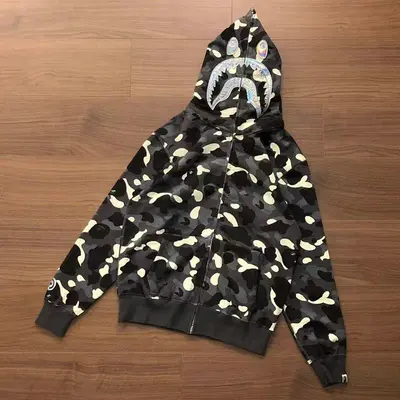 ¥~298 BAPE HOODIE 08220352