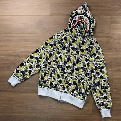 ￥~258 BAPE HOODIE 08260852