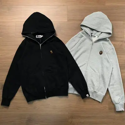 ￥~258 BAPE HOODIE 08261152
