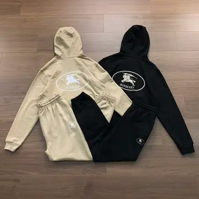 TOP ￥~185 TROUSERS￥~145 BUR⭐⭐RRY HOODIE TROUSERS 09031352