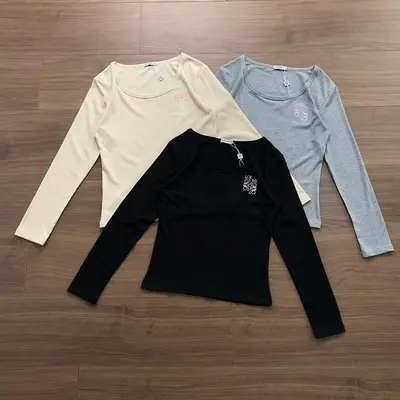 ￥~105 LOE⭐E LONG SLEEVED FEMALE 09062151