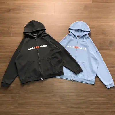 ￥~228 BAL⭐⭐CIAGA HOODIE 09111351