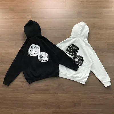 ￥~115 STUSSY HOODIE 09190653