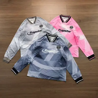 ￥~125 TRAPSTAR LONG SLEEVED 10112253