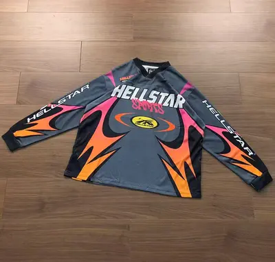 ¥~115 HELLSTAR LONG SLEEVED 10151653