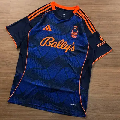 ￥~78 FOOTBALL T-SHIRT 10221353