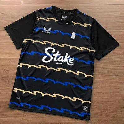￥~78 FOOTBALL T-SHIRT 10220453