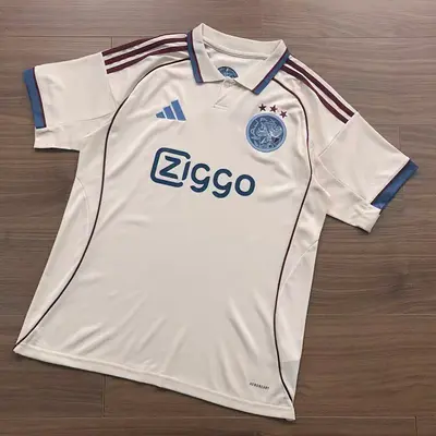 ￥~78 FOOTBALL T-SHIRT 10221253