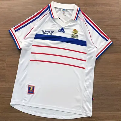 ￥~90 FOOTBALL T-SHIRT 10241452