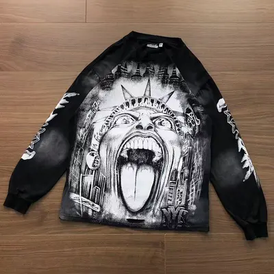 ￥~135 HELLSTAR LONG SLEEVED 11144553
