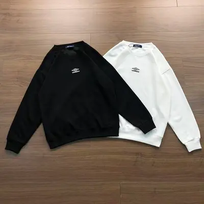 ￥~165 UM⭐RO HOODIE 11141653