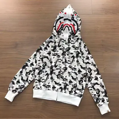 ￥~198 BAPE HOODIE 12100753