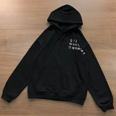 ￥~178 MA⭐GI⭐LA HOODIE 12100553