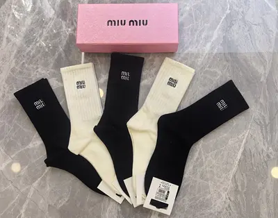 ￥~65 M⭐U M⭐U SOCKS 12131653