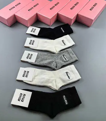 ￥~65 M⭐U M⭐U SOCKS 25122253