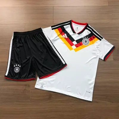 ￥~75 FOOTBALL T-SHIRT SHORTS 101070454
