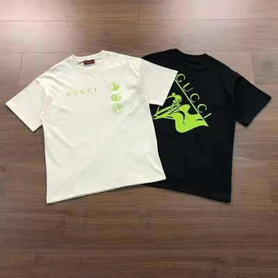 ￥~148 GU⭐CI T-SHIRT 101090354