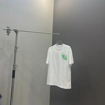 ￥~85 LOE⭐E T-SHIRT 101151252