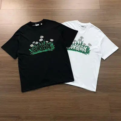 ￥~105 BUR⭐⭐RRY T-SHIRT 101260653