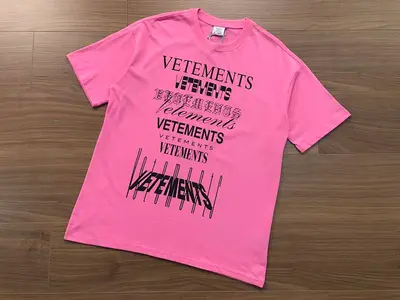￥~105 VE⭐EME⭐TS T-SHIRT 102030452