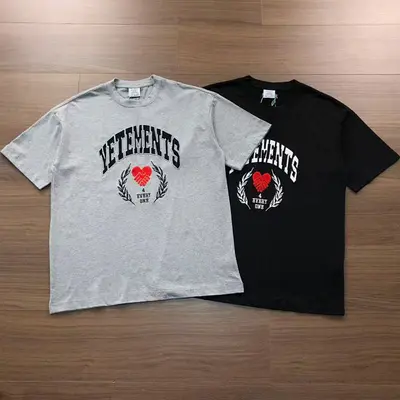 ￥~105 VE⭐EME⭐TS T-SHIRT 102032053