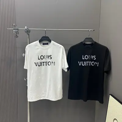 ￥~85 L⭐V⭐ T-SHIRT 103100152