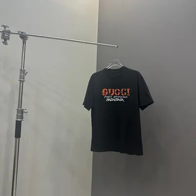 ￥~85 GU⭐CI T-SHIRT 103143752