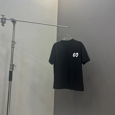 ￥~85 GU⭐CI T-SHIRT 103144052