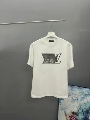 ￥~85 L⭐V⭐ T-SHIRT 103203152