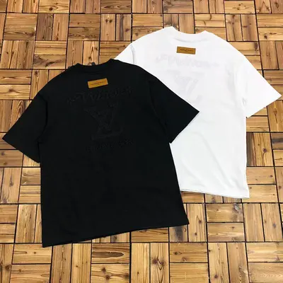 ¥~158 L⭐V⭐ T-SHIRT 04040963