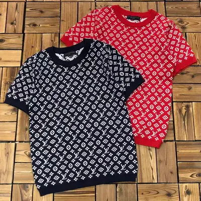 ¥~135 L⭐V⭐ SWEATER FEMALE T-SHIRT 04090564