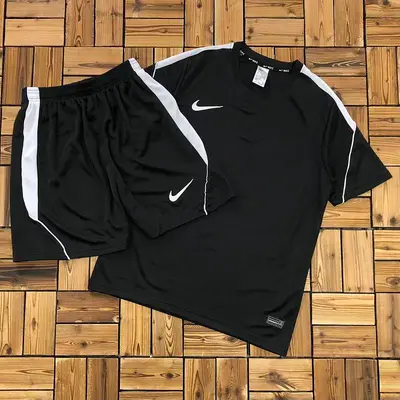 ￥~78 FOOTBALL T-SHIRT SHORTS 04130261