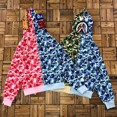 ¥~198 BAPE HOODIE 04160164