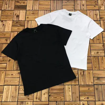 ￥~105 HU⭐O BO⭐S T-SHIRT 04302064