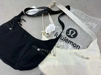¥~88 LUL⭐LEM⭐N BAG 05140765