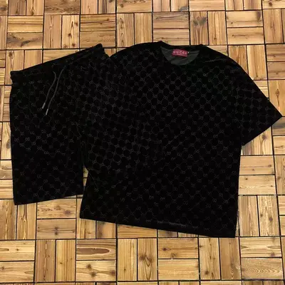 ￥~168 GU⭐CI T-SHIRT SHORTS 05060761